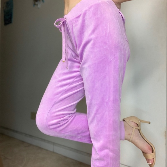 Juicy couture purple velour joggers - Picture 6 of 7